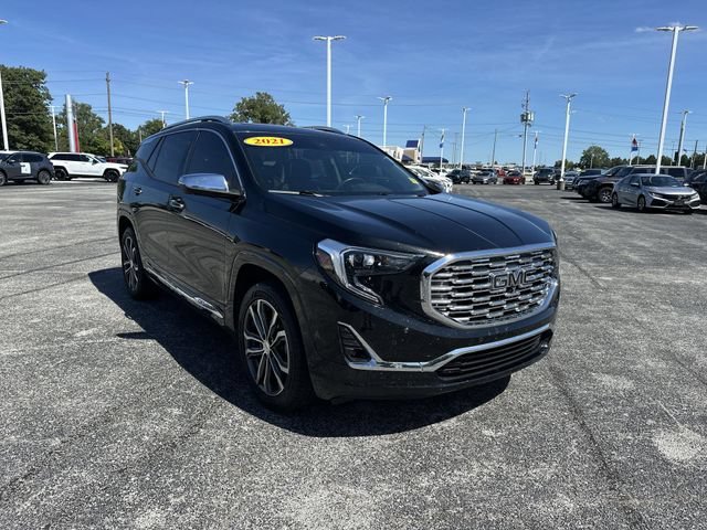 Used 2021 GMC Terrain Denali w/ Denali Premium Package AWD/4WD image 11