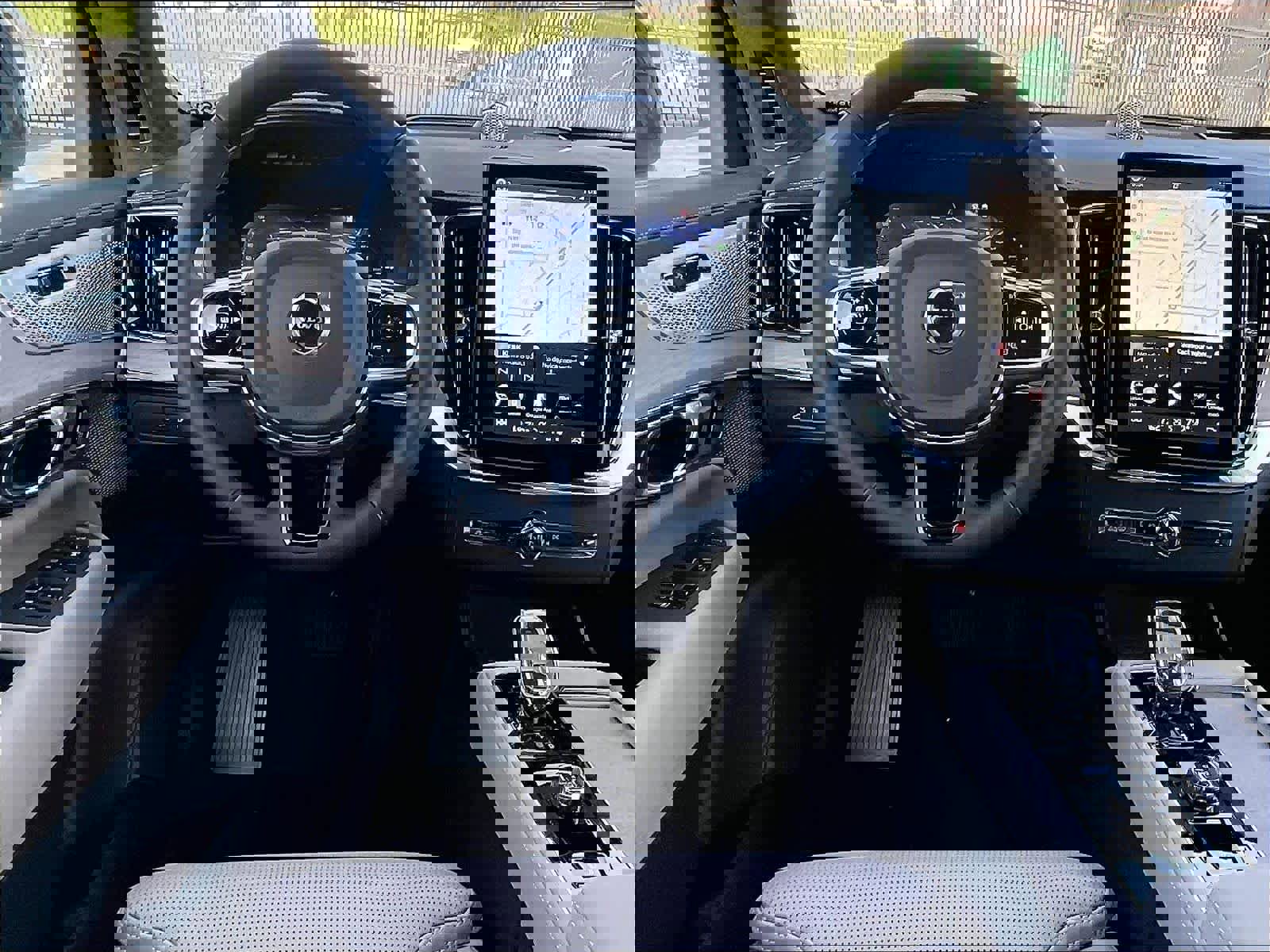 New 2026 Volvo XC90 T8 Ultra w/ Lounge Package image 15