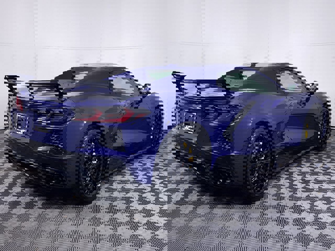 New 2025 Chevrolet Corvette Stingray Premium Conv w/ Z51 Performance Package image 19