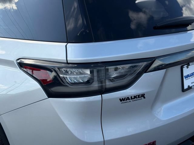 Used 2021 Chevrolet Traverse Premier w/ Redline Edition AWD/4WD image 11