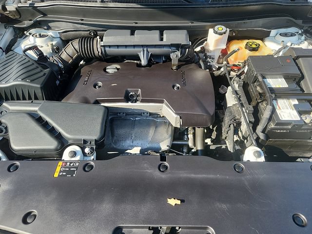 Certified 2019 Buick Envision Essence AWD/4WD image 29