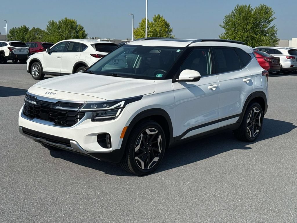 Used 2024 Kia Seltos SX w/ SX Sunroof Package AWD/4WD image 29