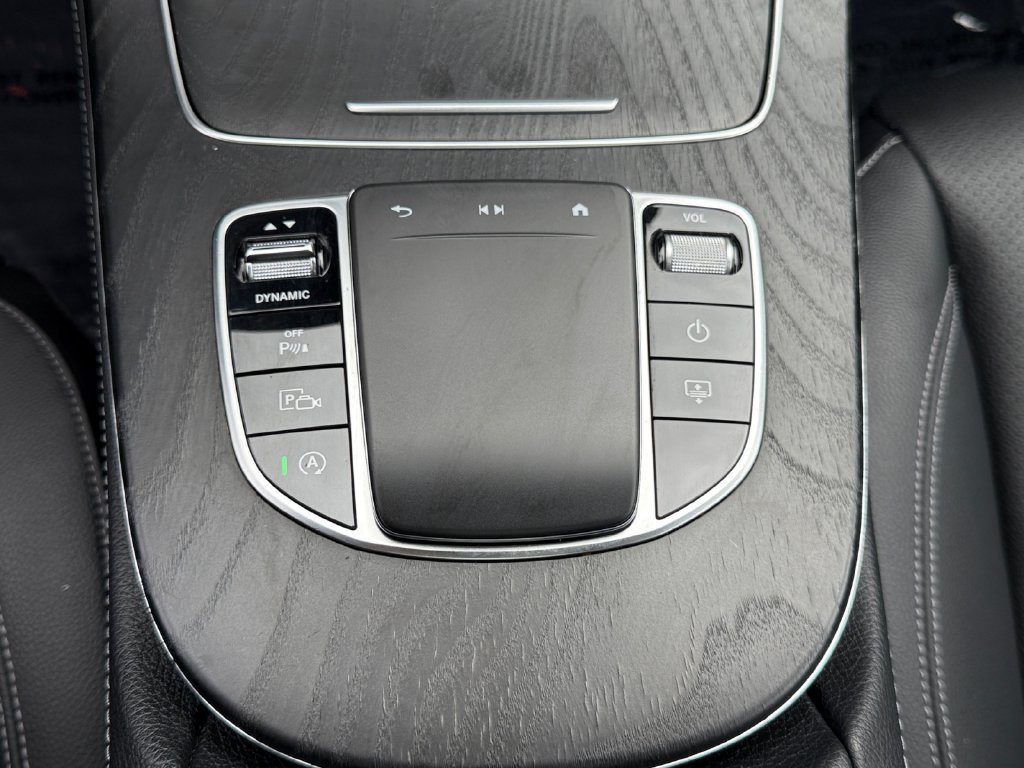 Used 2023 Mercedes-Benz E 350 4MATIC Sedan image 18