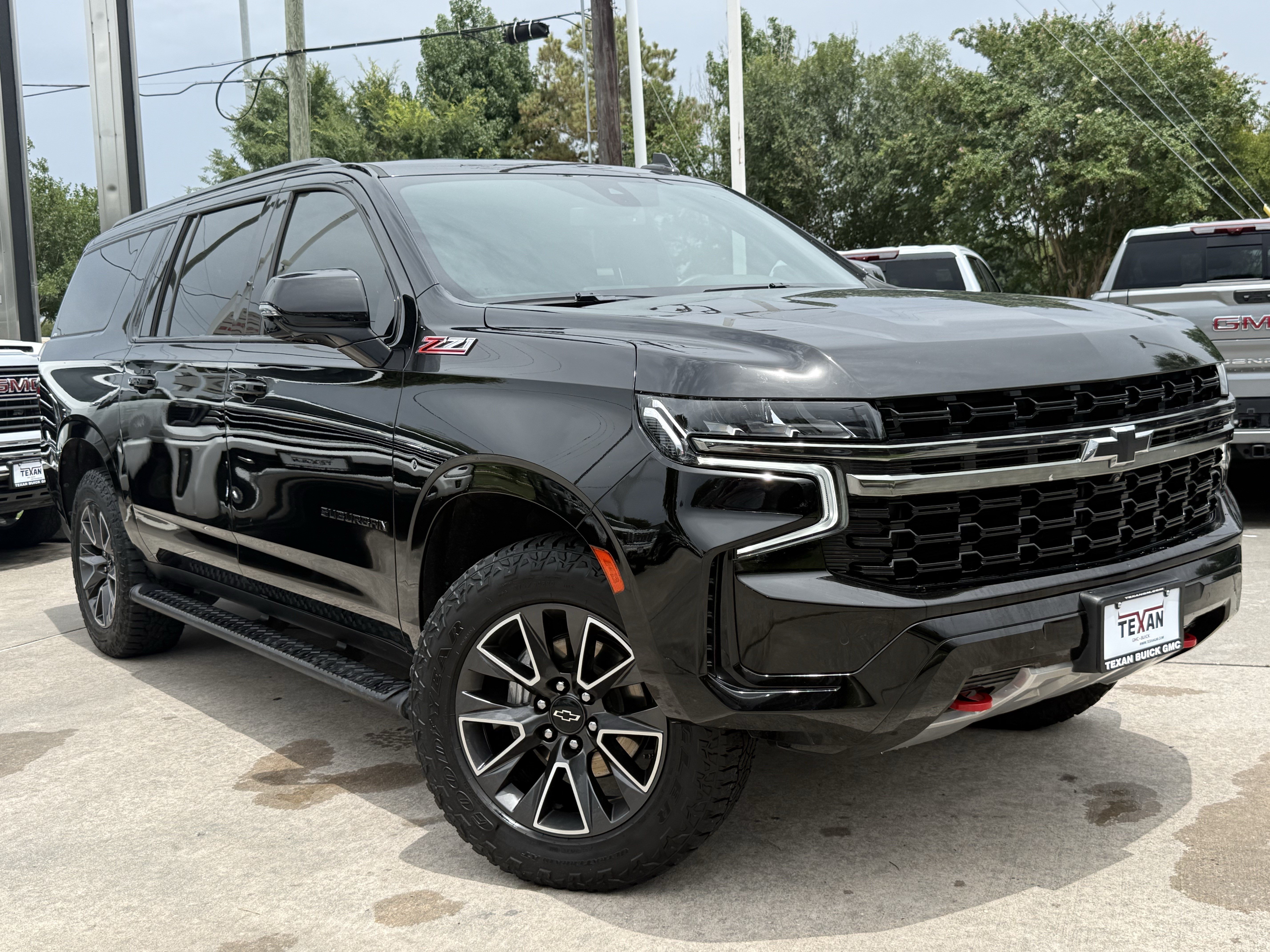 Used 2021 Chevrolet Suburban Z71 w/ Luxury Package AWD/4WD video 2