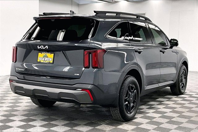 Used 2024 Kia Sorento SX Prestige w/ Olive Brown Leather Package image 12