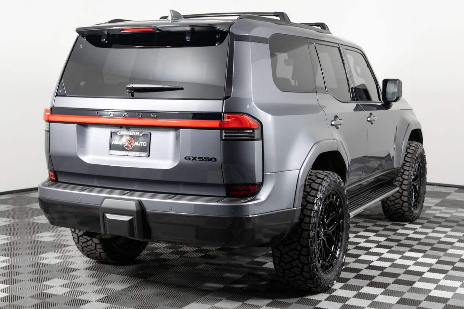 Used 2025 Lexus GX 550 image 7
