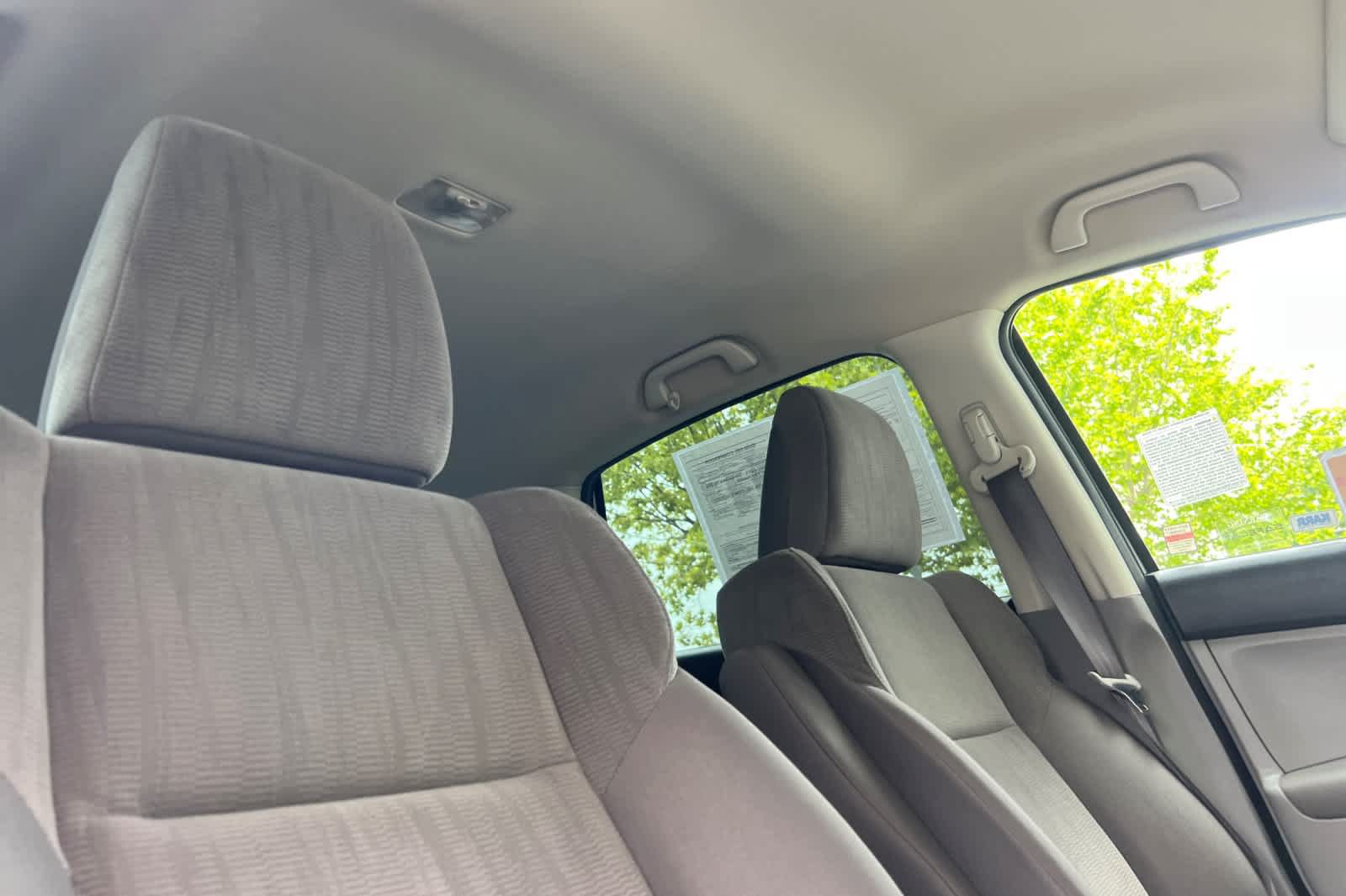Used 2013 Honda CR-V LX image 17