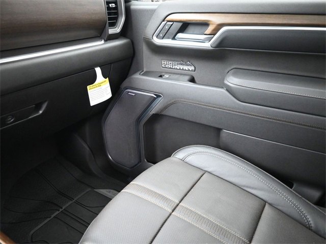 Certified 2026 Chevrolet Silverado 1500 High Country image 30
