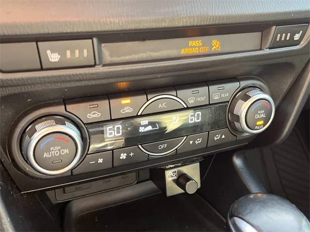 Used 2018 MAZDA MAZDA3 Touring image 33