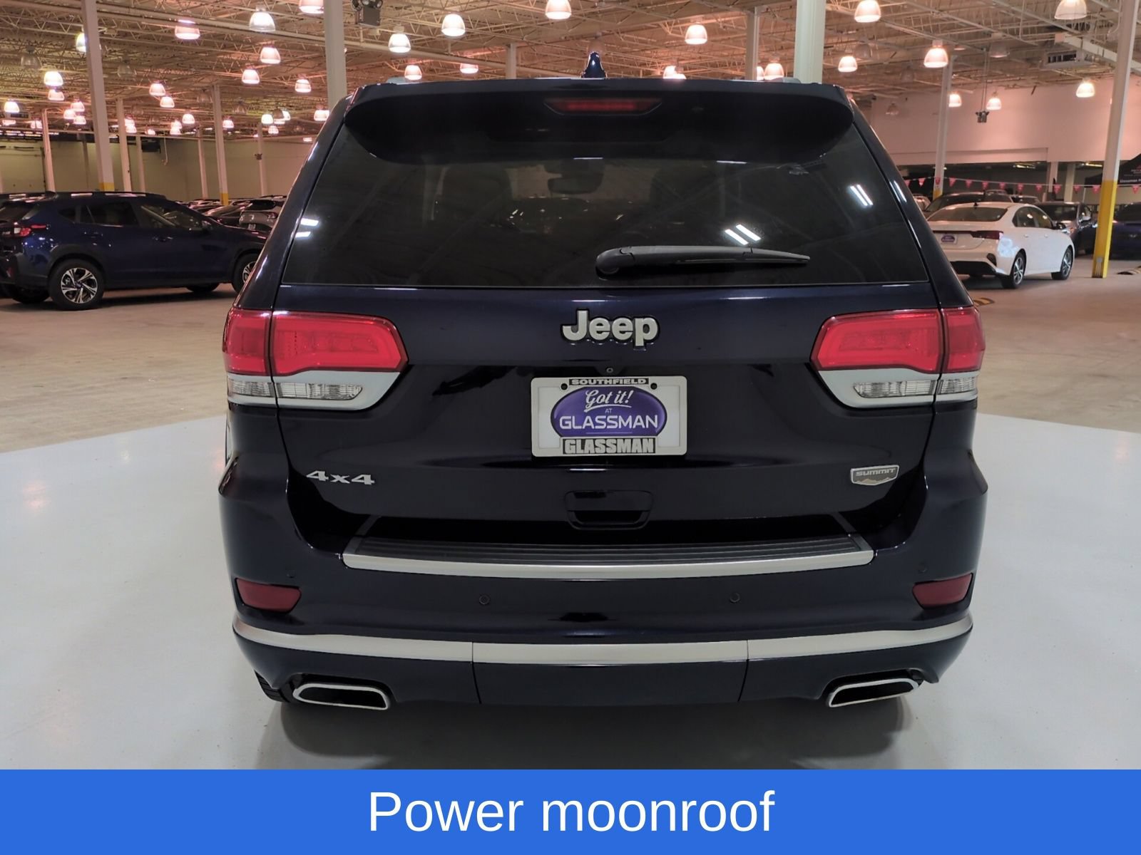 Used 2018 Jeep Grand Cherokee Summit AWD/4WD image 5