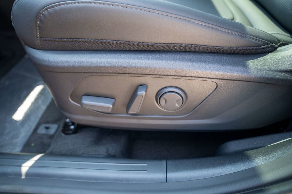 New 2025 Hyundai Tucson SEL image 18