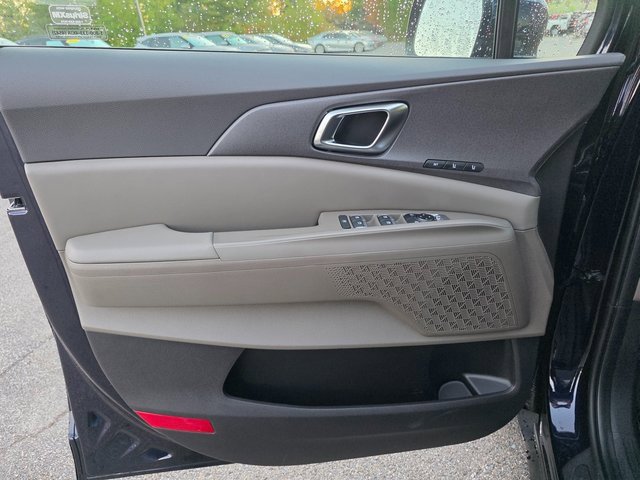 New 2026 Kia Carnival EX image 26