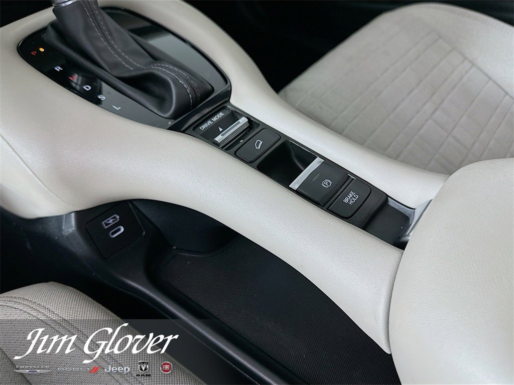 Used 2024 Honda HR-V LX image 35