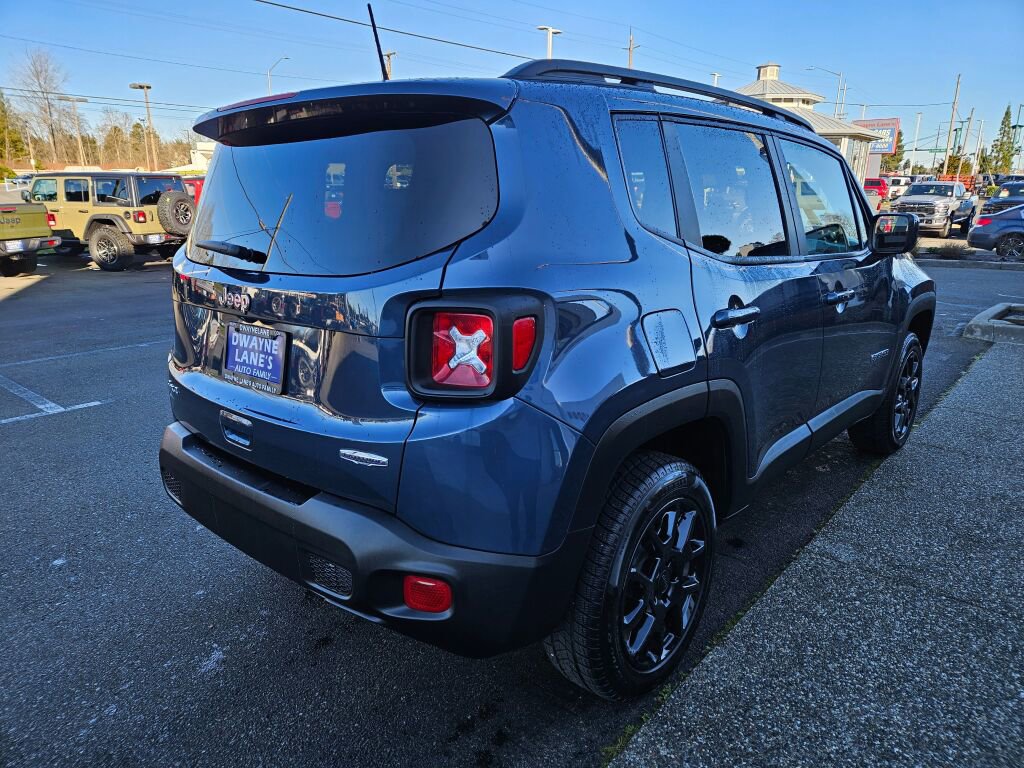Used 2021 Jeep Renegade Latitude w/ Sun & Sound Group image 5