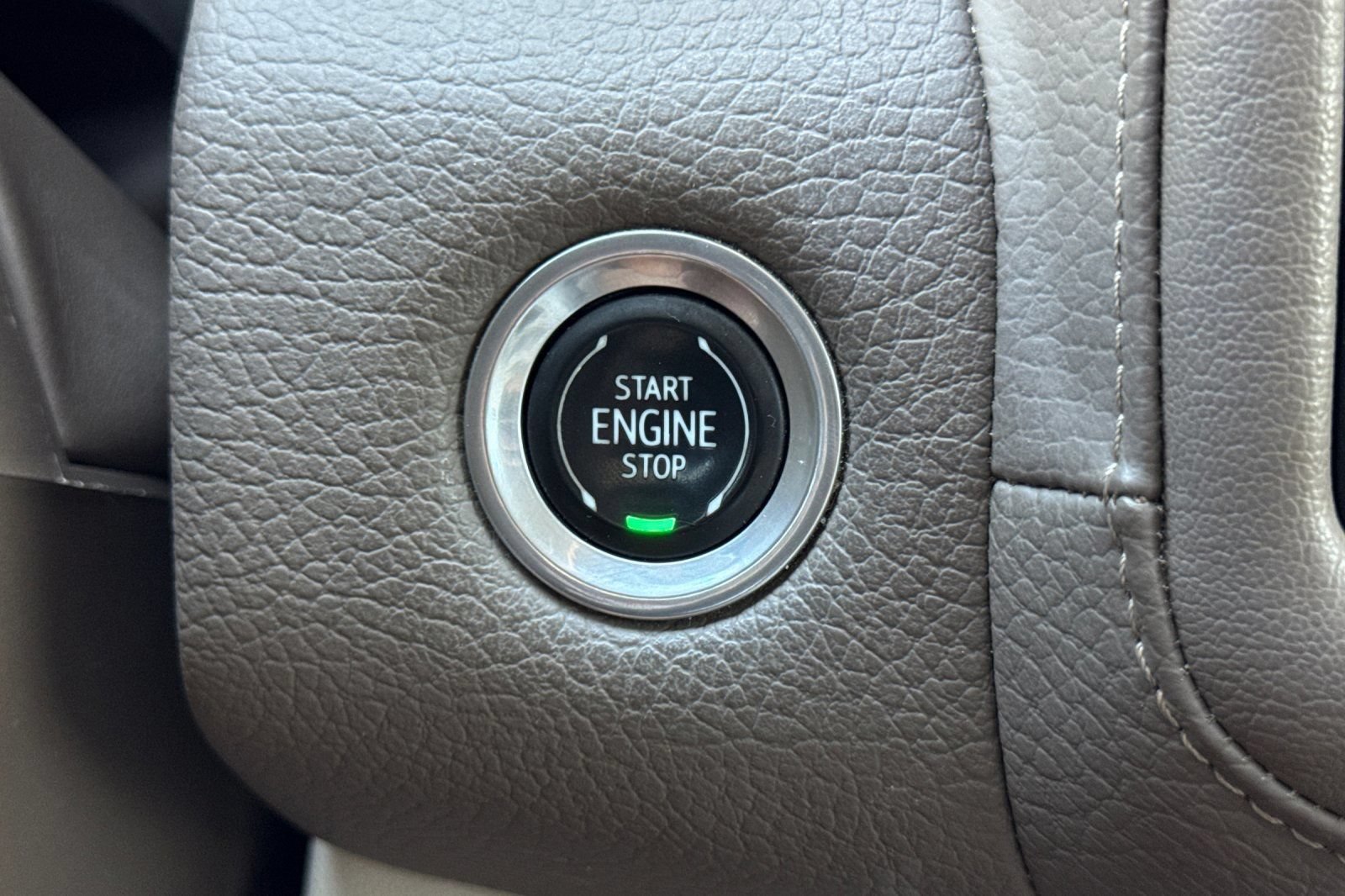 Certified 2023 GMC Yukon Denali AWD/4WD image 24