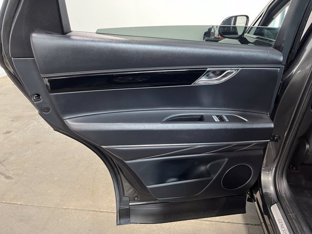 Used 2025 Genesis GV80 2.5T Standard AWD/4WD image 20