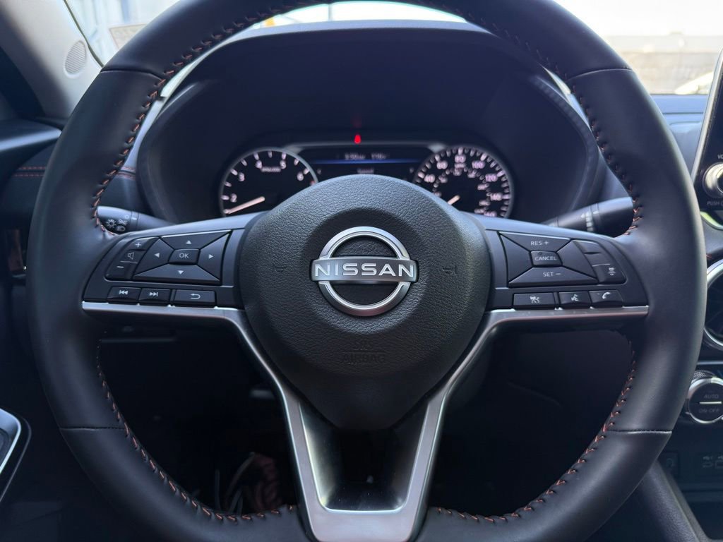 Certified 2025 Nissan Sentra SR w/ Midnight Edition FWD image 23