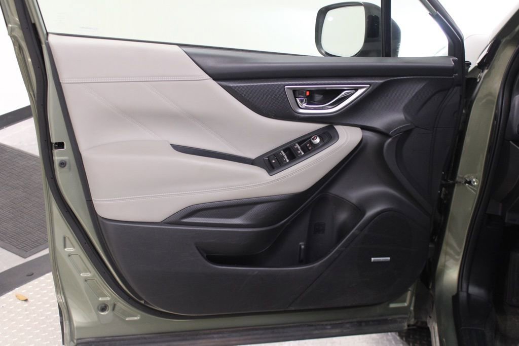 Used 2021 Subaru Forester Limited w/ Popular Package #3 image 19