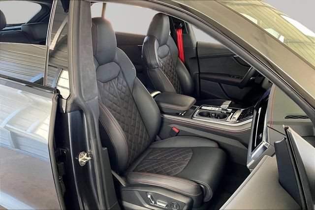 Used 2026 Audi Q8 Prestige w/ Prestige Package AWD/4WD image 7