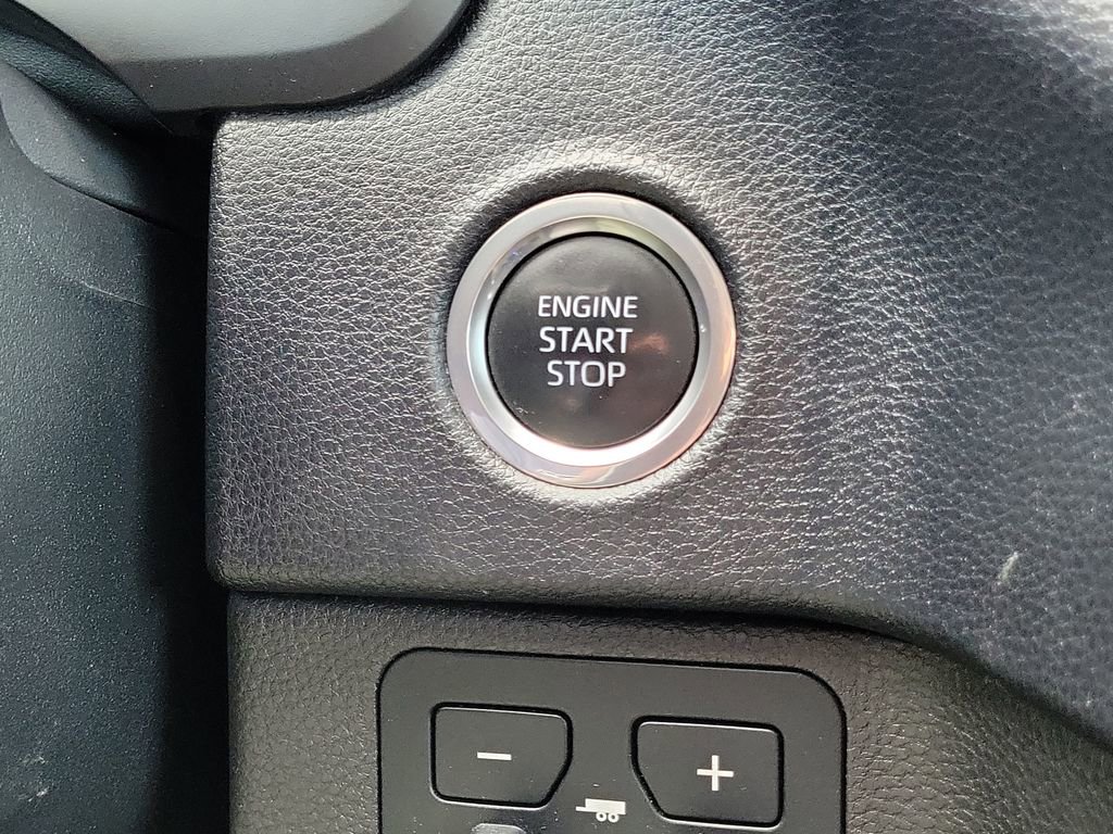 Used 2024 Toyota Tundra SR5 w/ SR5 Convenience Package RWD image 32