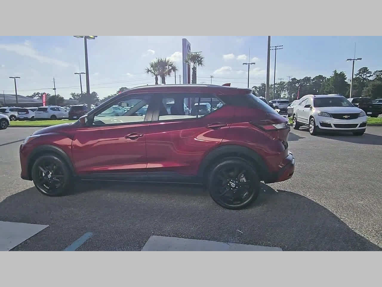 Used 2021 Nissan Kicks SV FWD image 27