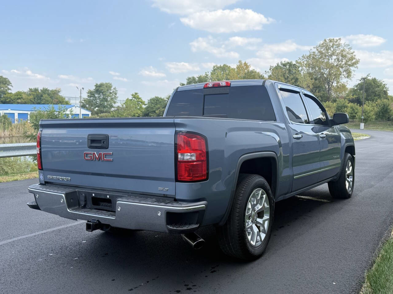 Used 2015 GMC Sierra 1500 SLT w/ SLT Crew Cab Value Package image 5