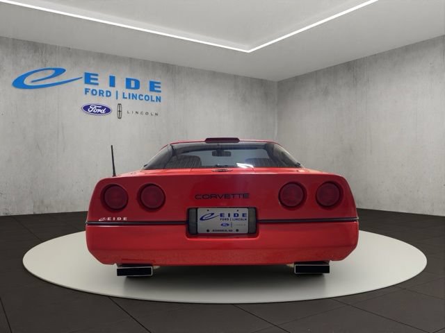 Used 1989 Chevrolet Corvette Coupe RWD image 8