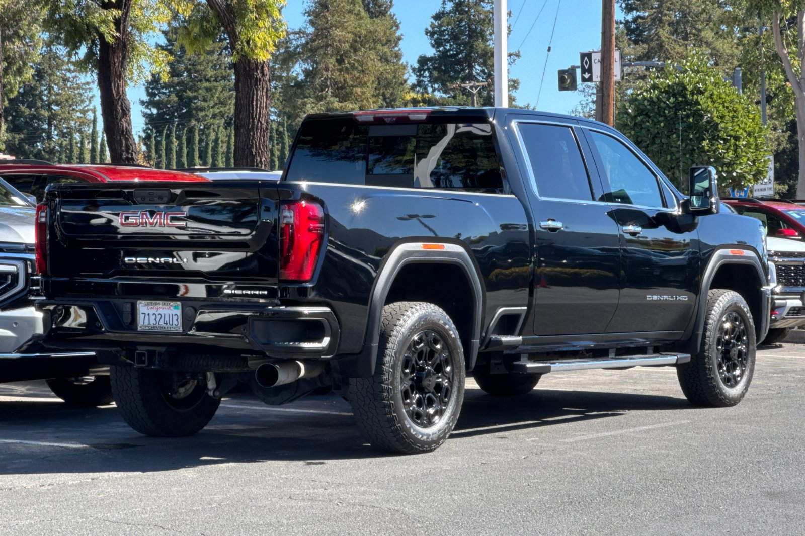 Used 2024 GMC Sierra 2500 Denali w/ Denali Reserve Package AWD/4WD image 5