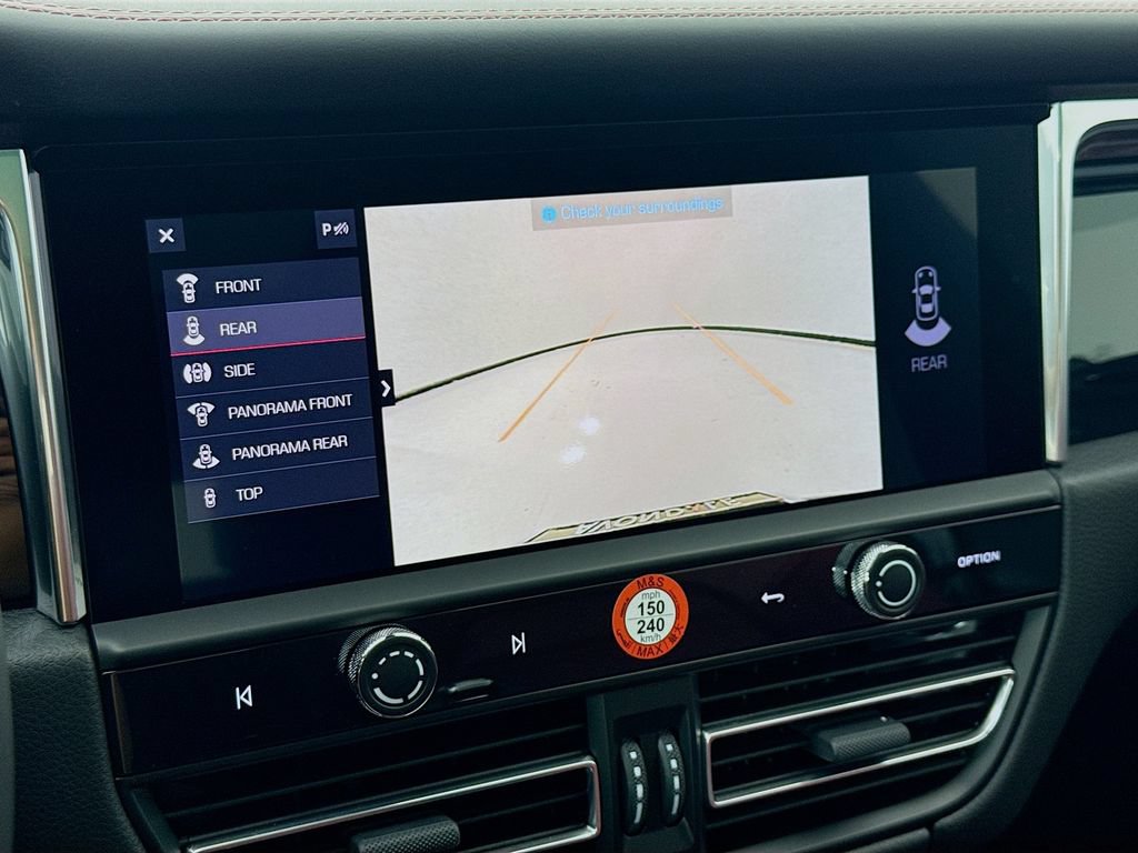 New 2026 Porsche Macan AWD/4WD image 20