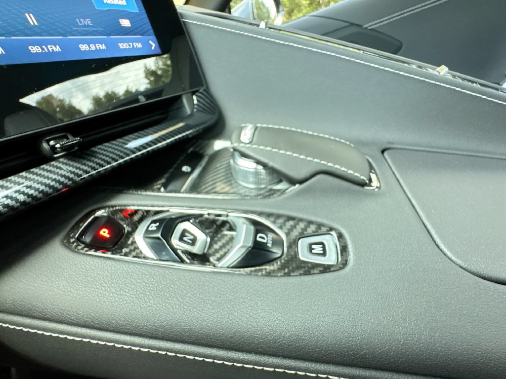 Used 2025 Chevrolet Corvette Z06 RWD image 23