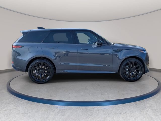 New 2026 Land Rover Range Rover Sport Dynamic SE AWD/4WD image 4