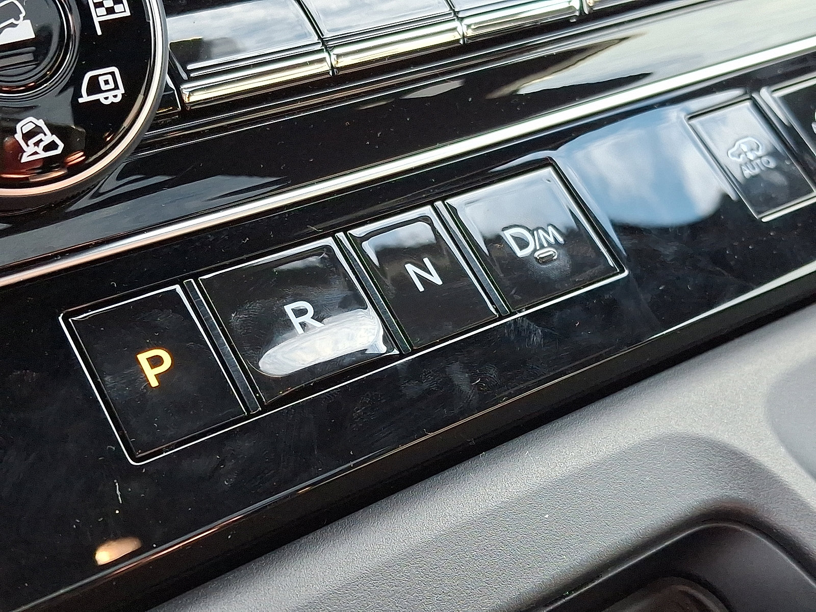 Certified 2025 Nissan Armada PRO-4X w/ Pro-4X Premium Package image 14