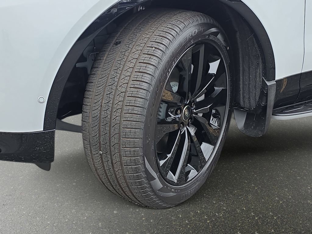 New 2026 Land Rover Discovery Dynamic SE AWD/4WD image 34