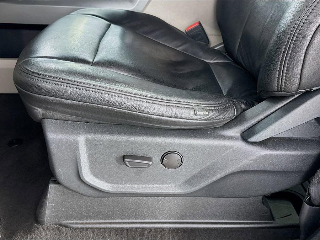 Used 2022 Ford F250 XLT w/ Black Appearance Package image 19