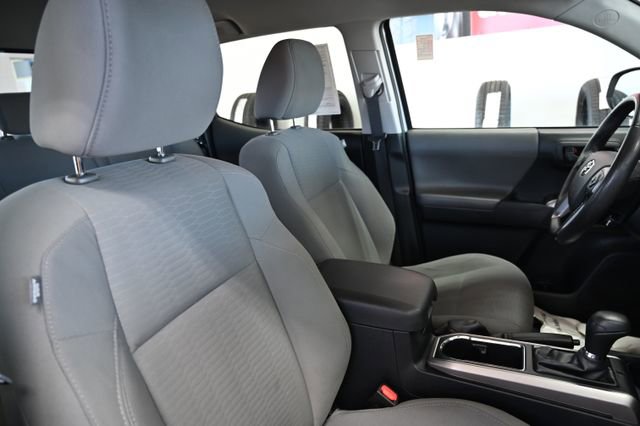 Used 2019 Toyota Tacoma SR5 image 10