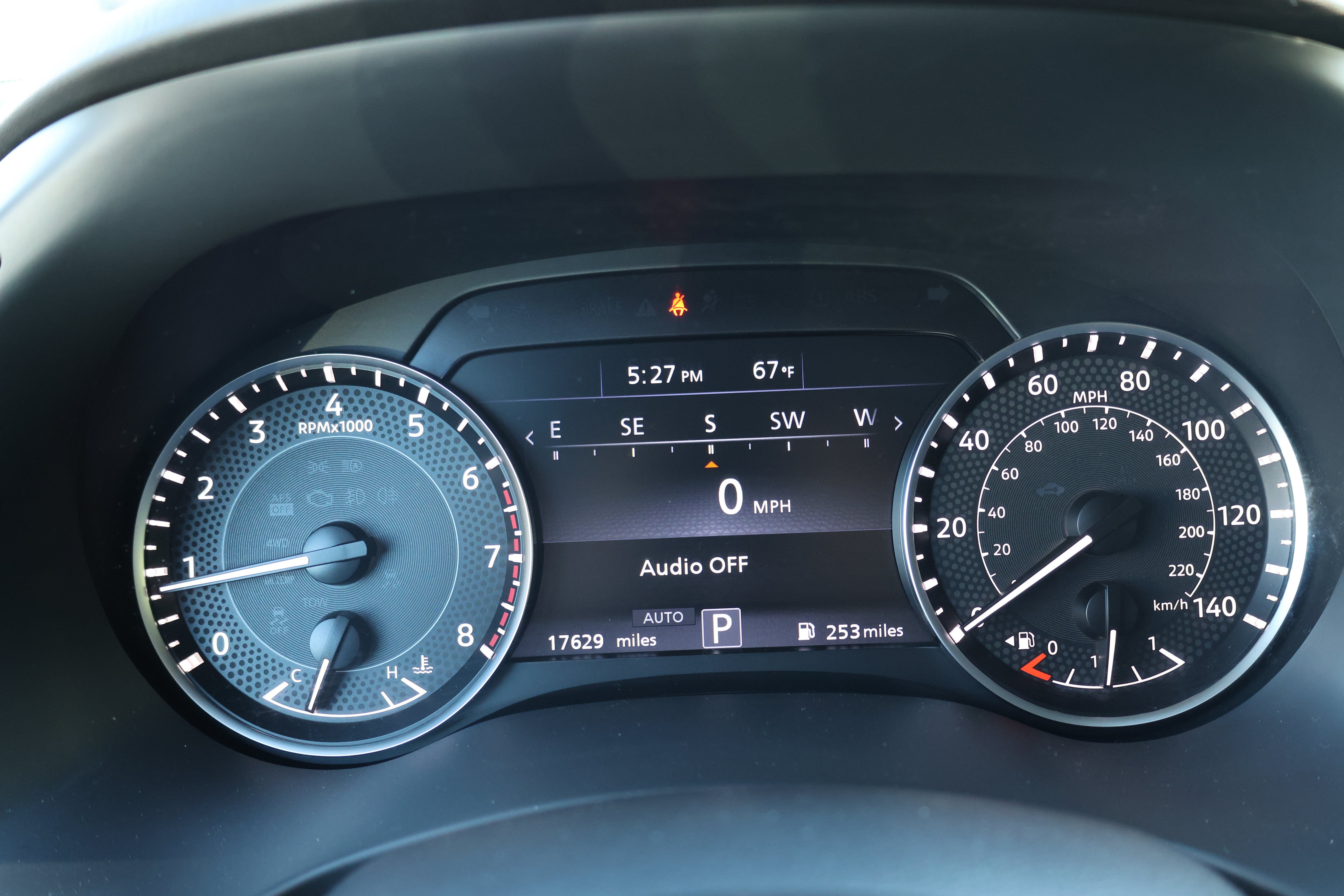 Used 2024 Nissan Armada SL AWD/4WD image 30