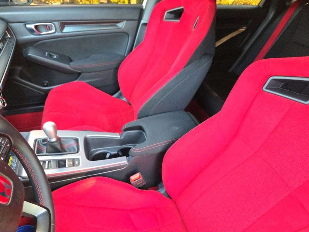 Used 2025 Honda Civic Type R image 15