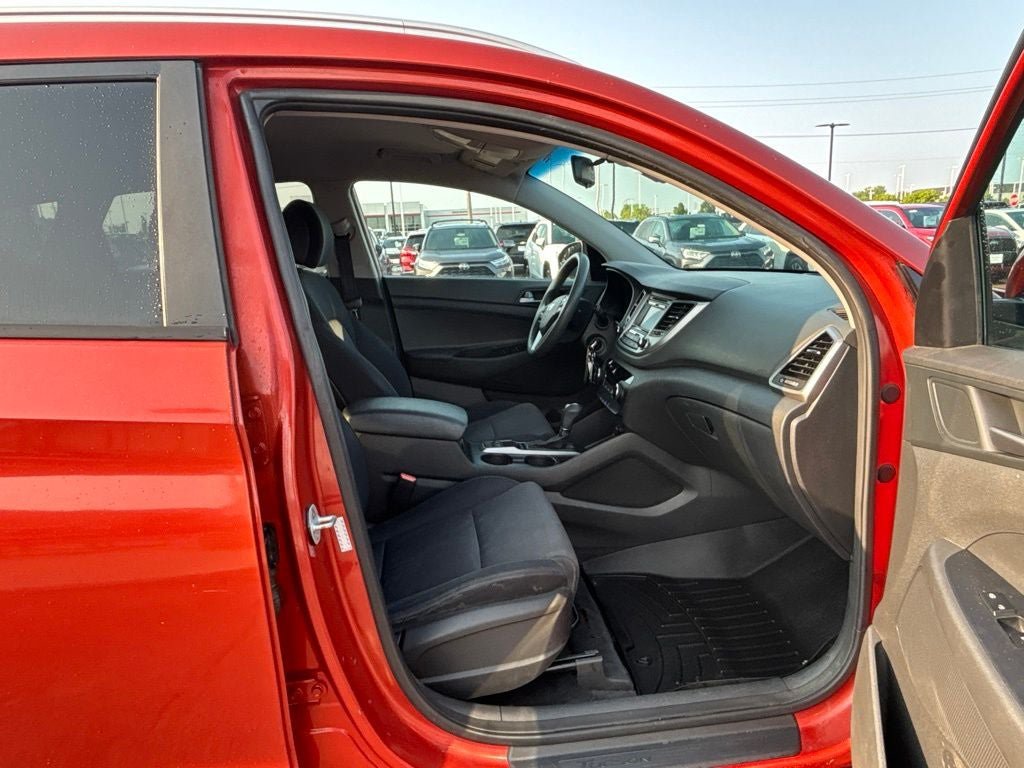 Used 2016 Hyundai Tucson SE w/ Option Group 02 AWD/4WD image 35