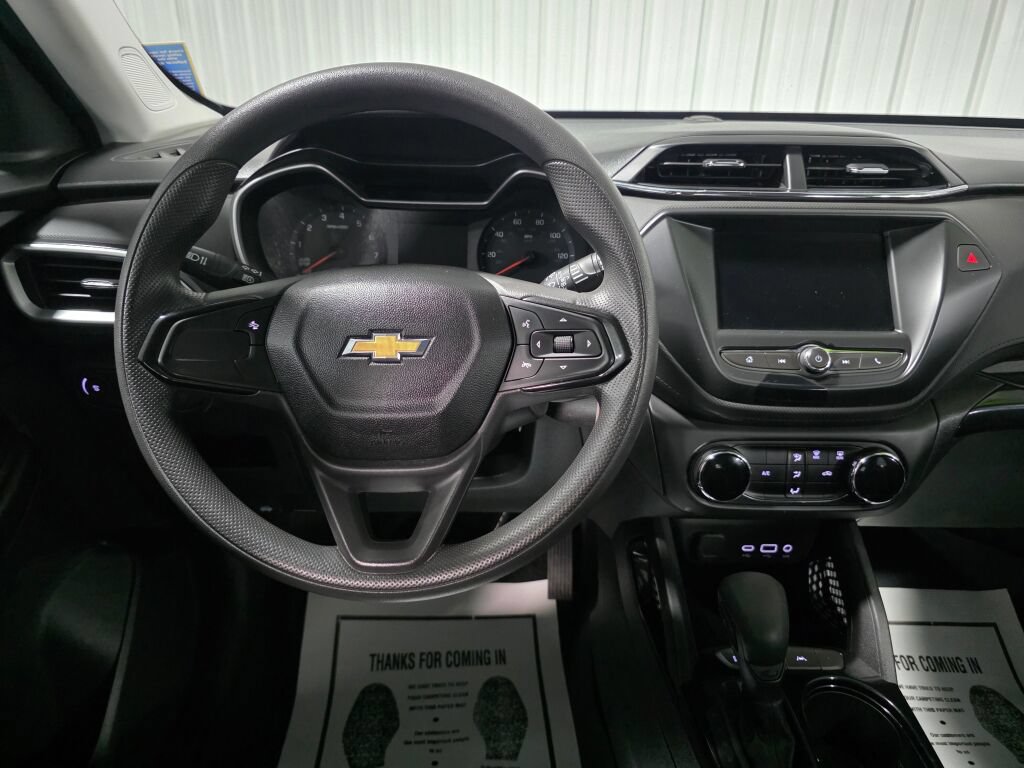 Used 2021 Chevrolet TrailBlazer LS FWD image 8