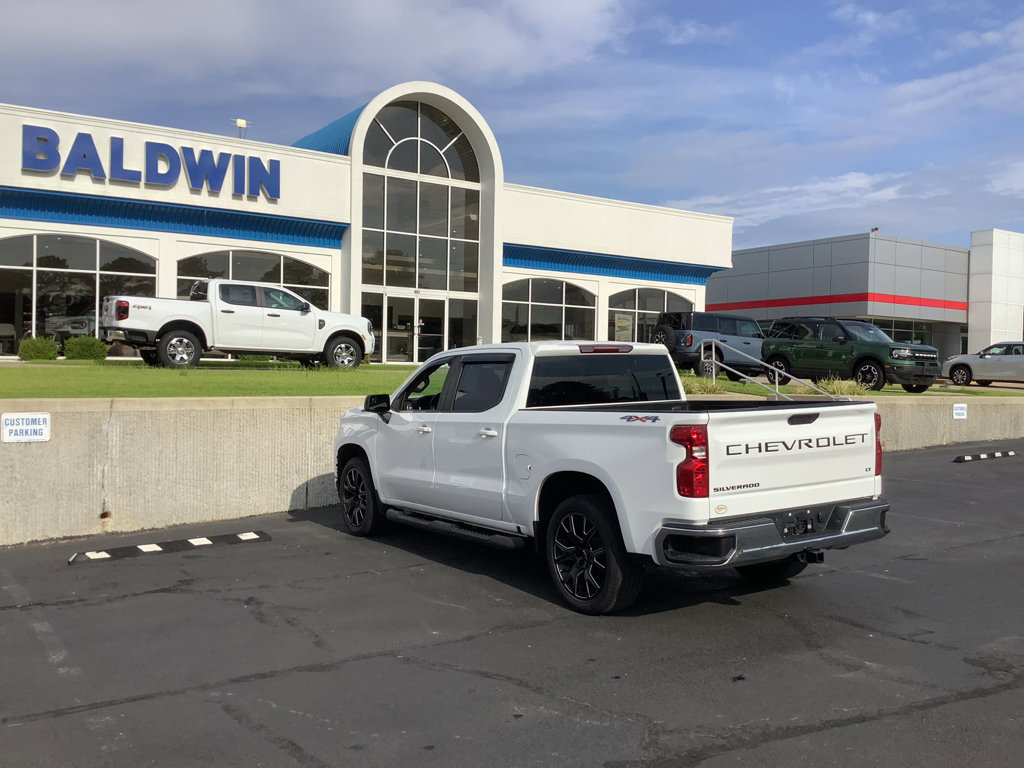 Used 2022 Chevrolet Silverado 1500 LT image 5