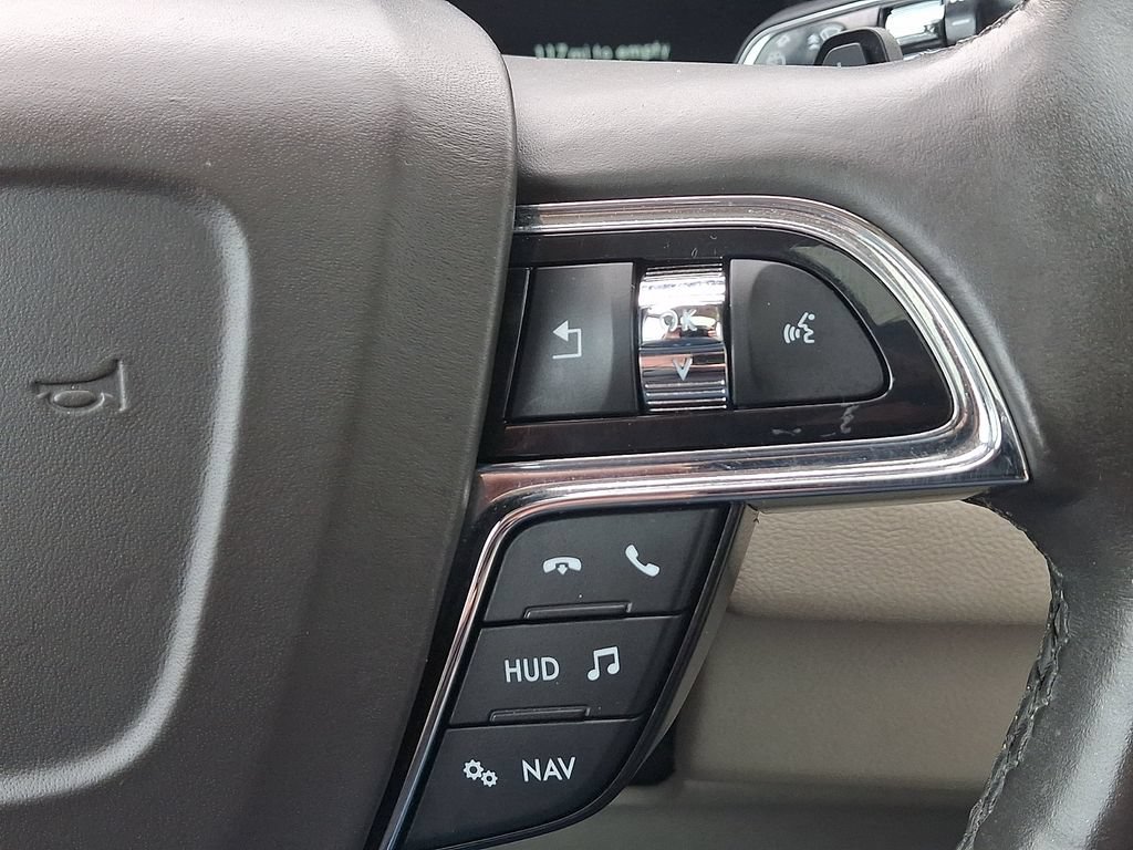 Certified 2020 Lincoln Navigator Reserve w/ Equipment Group 201A Reserve AWD/4WD image 24