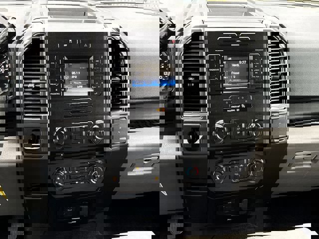 Used 2017 Ford F150 XLT image 13