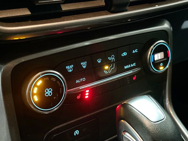 Used 2019 Ford EcoSport SE image 15