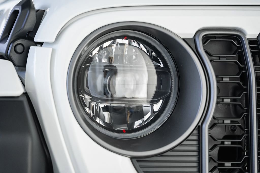 New 2025 Jeep Wrangler Unlimited Rubicon 4xe image 10