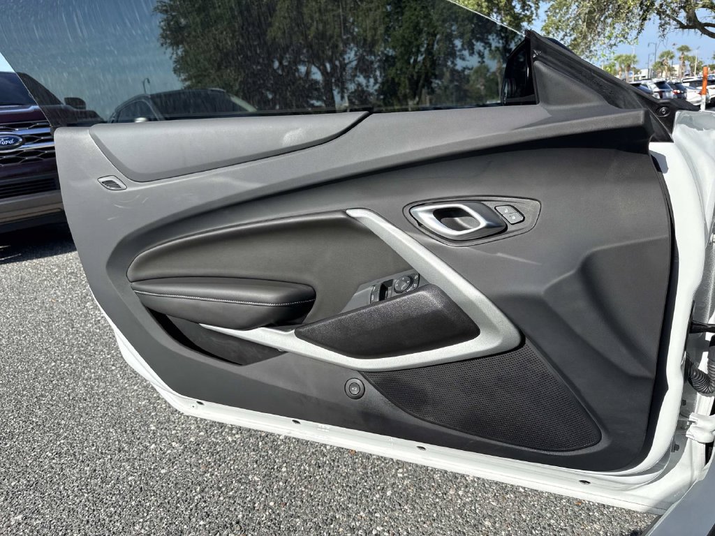 Used 2023 Chevrolet Camaro SS RWD image 12