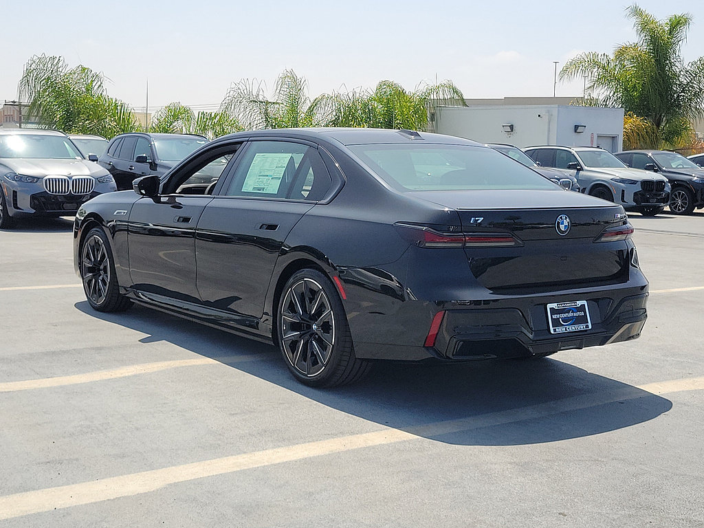 New 2026 BMW i7 M70 w/ Executive Package AWD/4WD video 2
