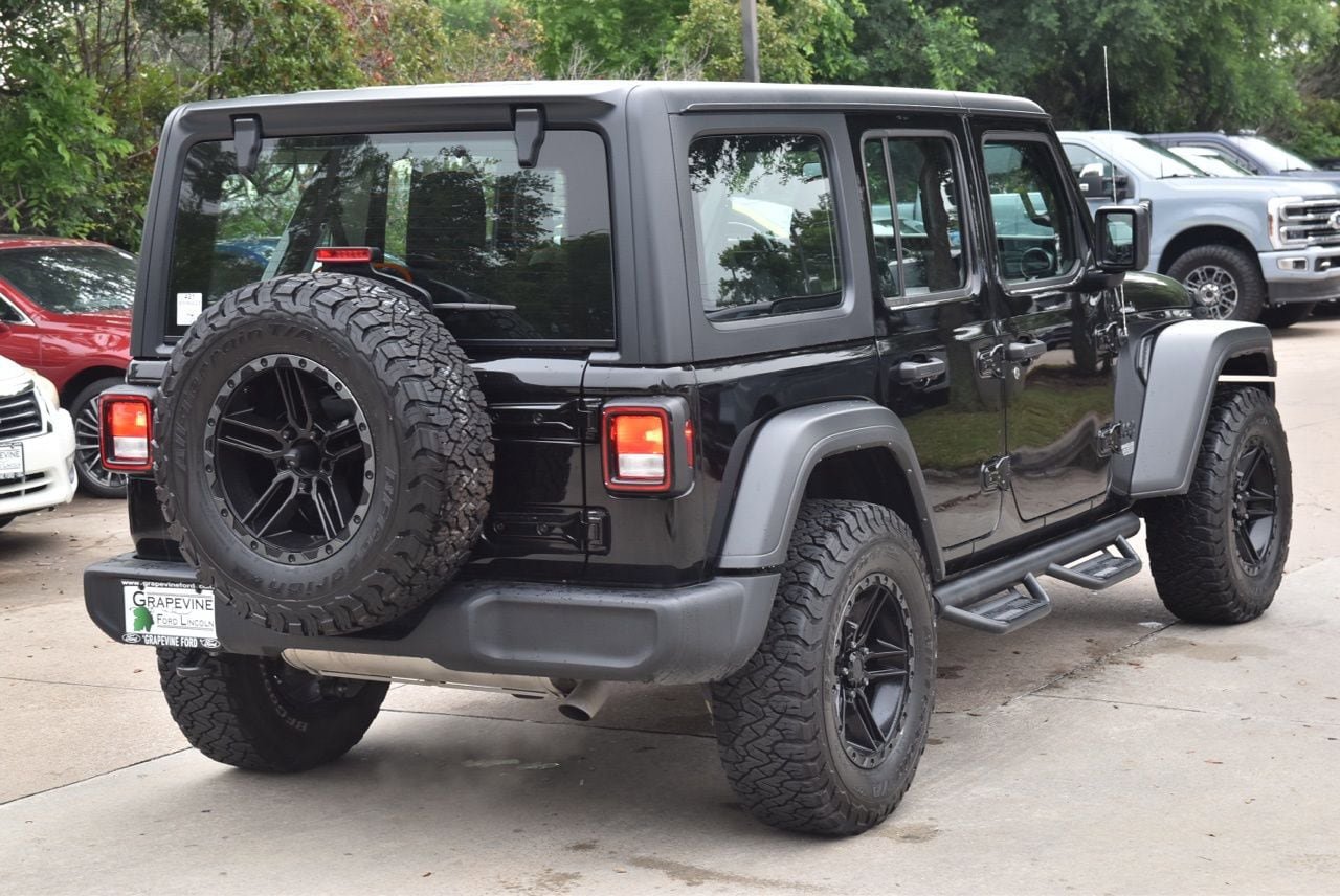 Used 2021 Jeep Wrangler Unlimited Sport AWD/4WD image 8