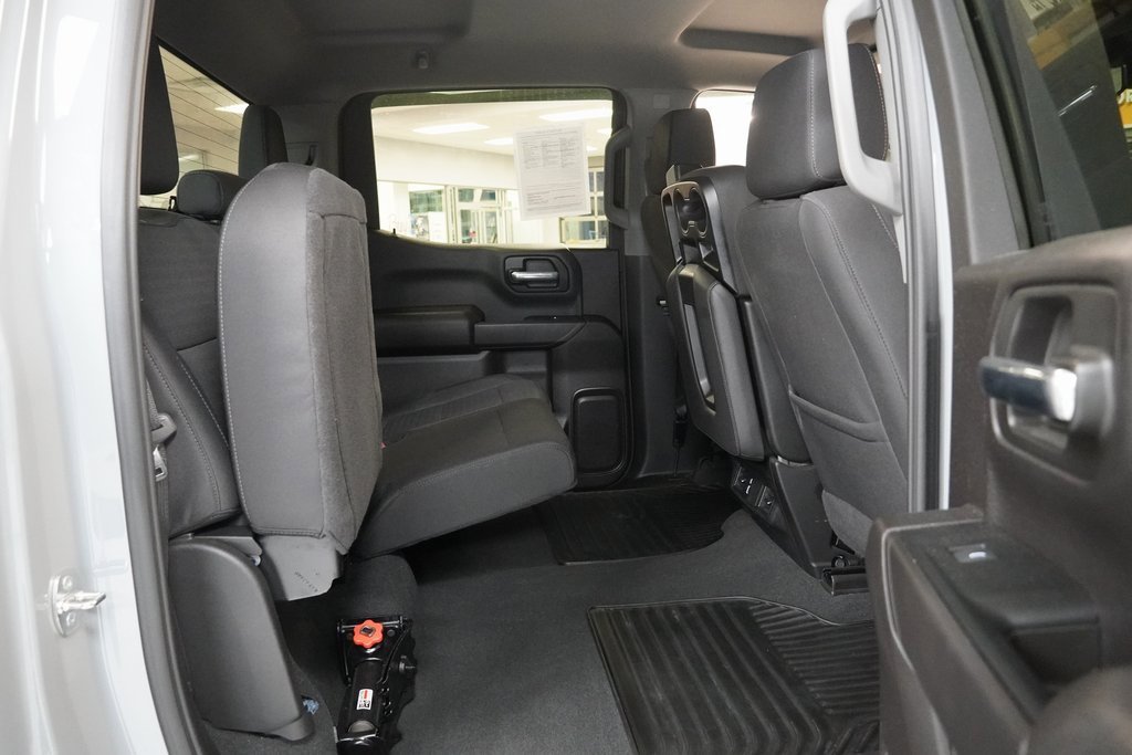 Used 2024 Chevrolet Silverado 1500 Custom Trail Boss w/ LPO, Dark Essentials Package image 28