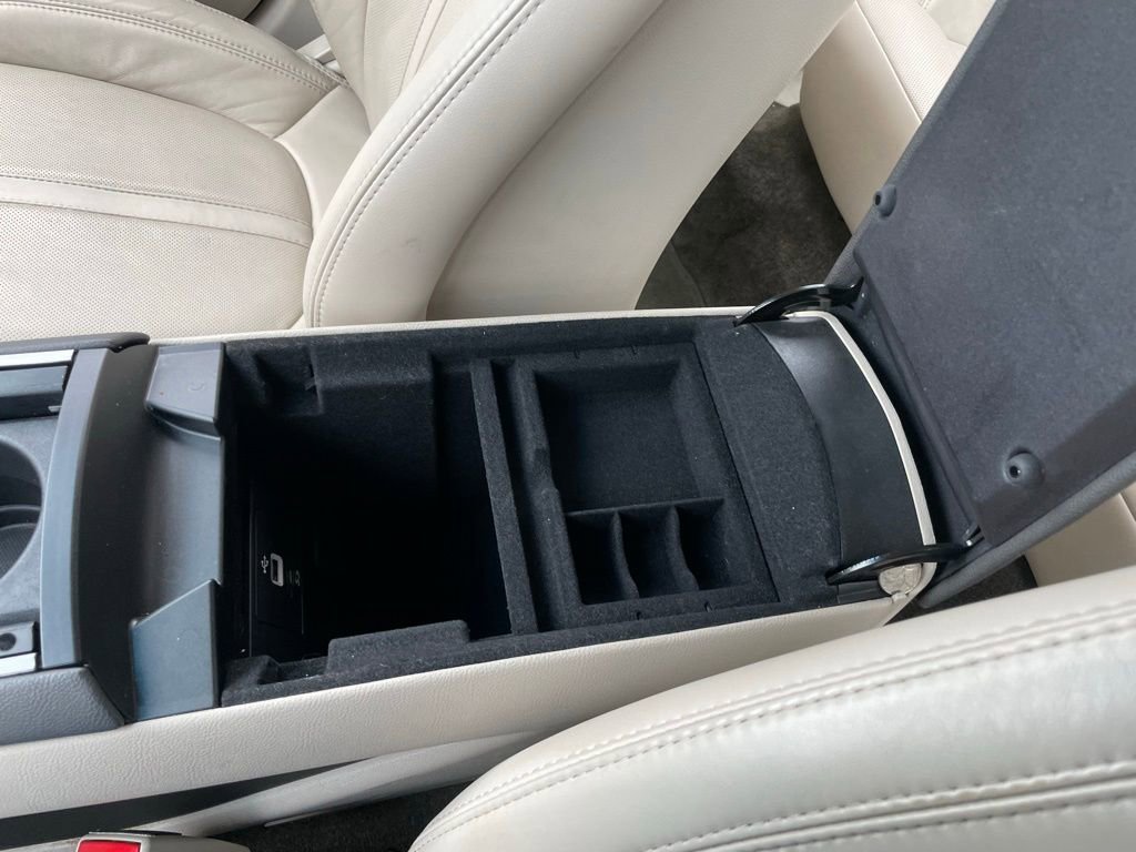 Used 2016 Lincoln MKZ w/ Equipment Group 300A Reserve image 50