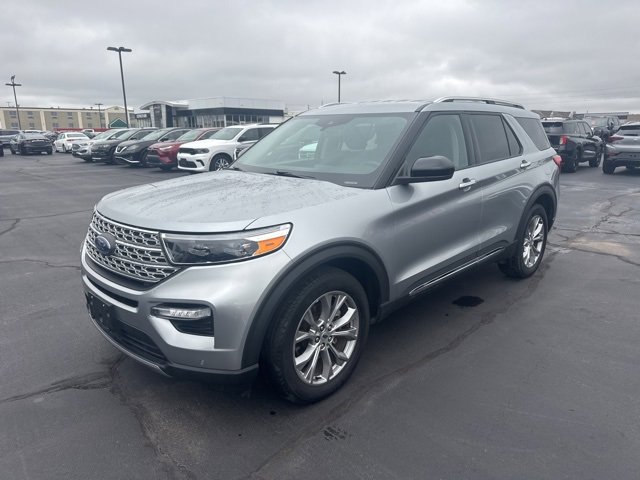 Used 2024 Ford Explorer Limited image 9